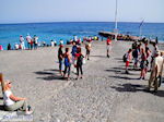 Wachtend on the boot die ons of Agia Roumeli to Sfakia zal brengen | Chania Crete | Greece - Photo JustGreece.com