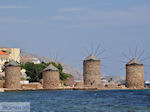 JustGreece.com Stenen molens Chios town - Island of Chios - Foto van JustGreece.com