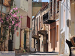 JustGreece.com Straatje in the Villagevan Volissos - Island of Chios - Foto van JustGreece.com