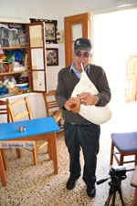 JustGreece.com Kafeneion in Olympos | Karpathos | Greece  Photo 003 - Foto van JustGreece.com