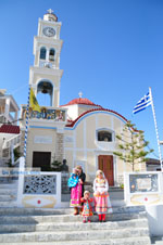 Traditionele klederdracht Olympos Karpathos | Greece  Photo 015 - Photo JustGreece.com