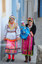 JustGreece.com Traditionele klederdracht Olympos Karpathos | Greece  Photo 019 - Foto van JustGreece.com