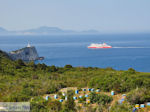 Bijenkasten at Cape Lefkatas, daarachter een Superfast Ferry Photo 1 - Lefkada (Lefkas) - Photo JustGreece.com