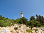 JustGreece.com The bekende lighthouse  of Cape Lefkatas Photo 3 - Lefkada (Lefkas) - Foto van JustGreece.com