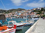 JustGreece.com Vissersbootjes at The harbour of the schilderachtige Pythagorion - Island of Samos - Foto van JustGreece.com