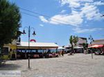 JustGreece.com Terraces villagesplein Heraion (Ireon) - Island of Samos - Foto van JustGreece.com