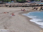 JustGreece.com Een of the kiezelBeaches of Karlovassi - Island of Samos - Foto van JustGreece.com