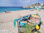 JustGreece.com Vissersbootje at the beach of Kokkari - Island of Samos - Foto van JustGreece.com