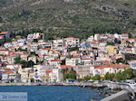 JustGreece.com Huizen at the berghellingen near Samos town - Island of Samos - Foto van JustGreece.com