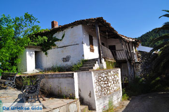Tower of Drosini | Gouves North-Euboea | Greece | Photo 2 - Photo JustGreece.com