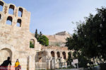 JustGreece.com Herodes Atticus Athens Odeion, the Stoa of Eumenes, The Parthenon - Foto van JustGreece.com