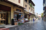 JustGreece.com Shops on Adrianou street in Plaka Athens - Foto van JustGreece.com