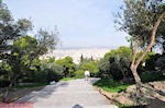The brede wandelpad ten westen of the Acropolis - Photo JustGreece.com