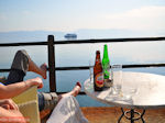 Een Amstel and een Heineken on terras in Aedipsos (Edipsos) - Photo JustGreece.com