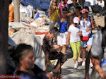 Greek tafelkleedjes and tapijten te koop - Lindos (Rhodes) - Photo JustGreece.com