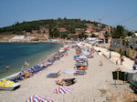 JustGreece.com The beach of Kassiopi (Corfu) - Foto van JustGreece.com