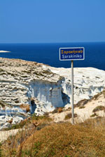 Sarakiniko Milos | Cyclades Greece | Photo 207 - Photo JustGreece.com