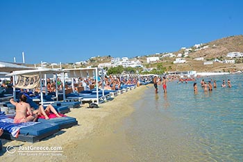 Ornos Mykonos - JustGreece.com photo 3 - Foto van JustGreece.com