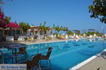 JustGreece.com Camping Fira Santorini | Cyclades Greece | Photo 3 - Foto van JustGreece.com