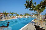 JustGreece.com Camping Fira Santorini | Cyclades Greece | Photo 5 - Foto van JustGreece.com